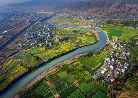 自然资源厅：《四川省授权和委托省级用地审批权治理步伐》解读