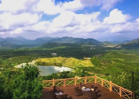 把政策送进田间地头&nbsp;&nbsp;海南厅起劲让耕地；じ拥仄