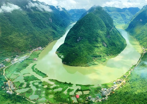 从1.0到2.0：：：广西林票刷新怎样盘活“万重山”